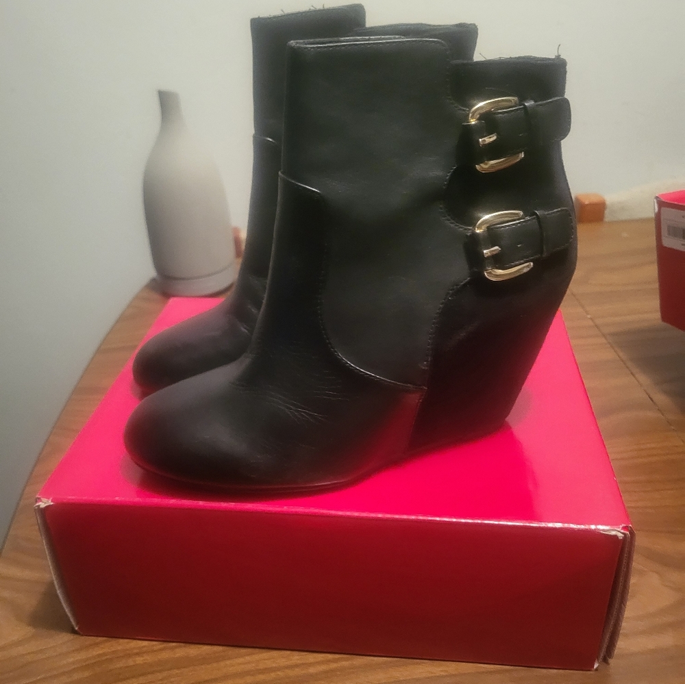 Guess wedges botties 9US